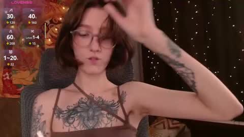 lolami_ online show from July 2026 07:23:02 AM