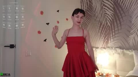 Lola online show from November 2025 01:40:01 AM