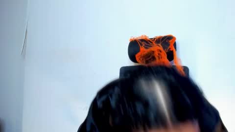 lolareyes1 online show from October 2025 09:35:02 PM