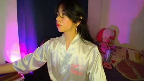      Rya DKhrt       online show from March 2026 04:50:01 AM