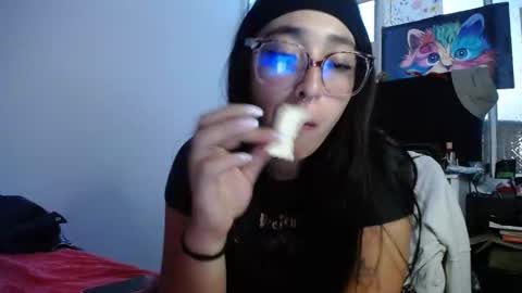 Lolita  online show from February 2025 02:21:01 AM