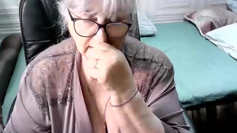 LolkaAlyss online show from January 2026 08:14:01 PM