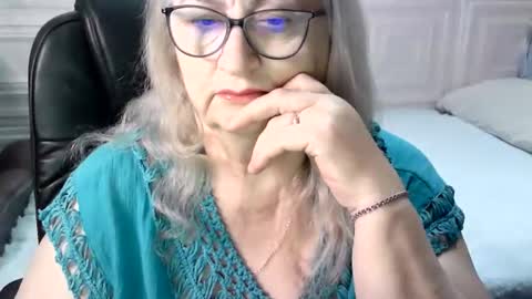 LolkaAlyss online show from February 2026 03:18:02 AM