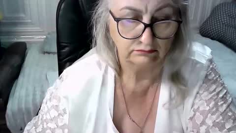LolkaAlyss online show from June 2026 08:06:01 AM