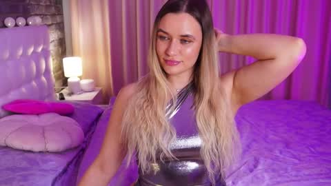 Victoria online show from March 2025 05:38:02 PM