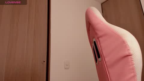 Lolly  online show from February 2025 01:57:02 AM