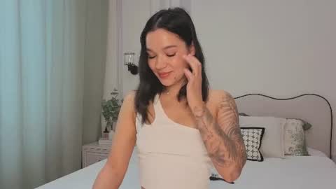 lolly_turner online show from June 2026 04:23:01 AM
