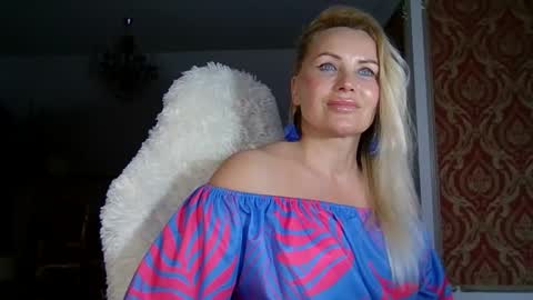 Snapshot of lollyta2023 chatting on January 2025 01:14:01 PM Roxy online show from January 2025 01:14:01 PM