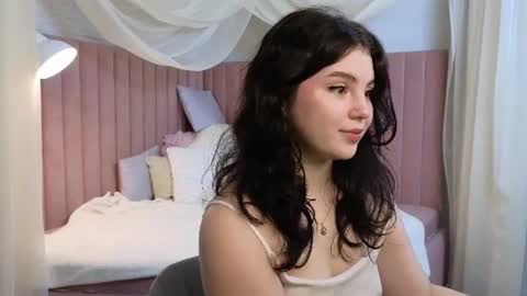 lollyy_pop online show from June 2026 01:27:01 AM