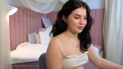 lollyy_pop online show from June 2026 02:53:01 AM