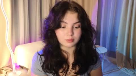 lollyy_pop online show from June 2026 01:37:01 AM