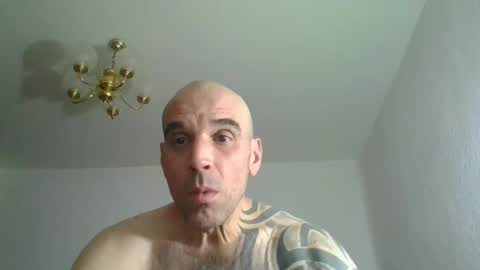 lolotatto online show from April 2026 09:23:01 PM