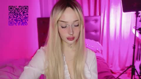 Snapshot of lolykari chatting on February 2026 06:07:01 PM Kari online show from February 2026 06:07:01 PM