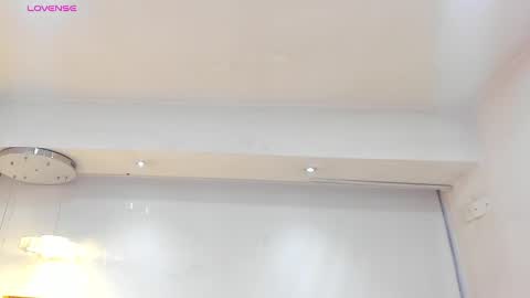 Snapshot of lolyyuno chatting on February 2025 10:53:02 PM Loly online show from February 2025 10:53:02 PM