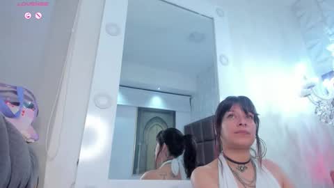 Snapshot of lolyyuno chatting on September 2025 12:12:02 AM Loly online show from September 2025 12:12:02 AM