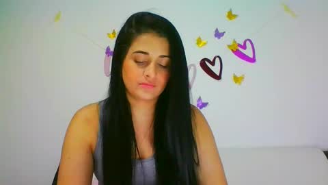 Snapshot of lomaslindosoyyo chatting on February 2025 11:31:01 PM estehfania online show from February 2025 11:31:01 PM