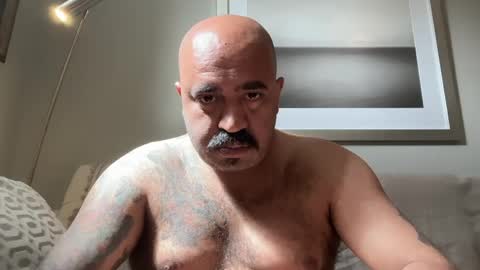 london_lad_101 online show from May 2026 09:59:02 AM