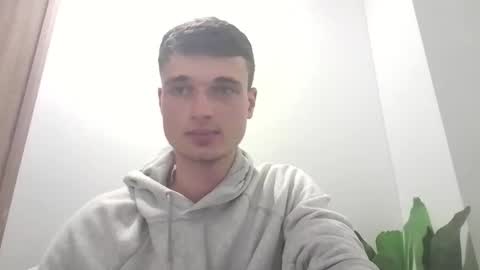 london_tomy online show from November 2025 12:54:01 AM