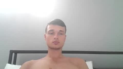 london_tomy online show from November 2025 06:23:02 PM