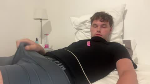 londonlad2002x online show from July 2026 01:08:02 AM