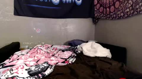 londonray online show from May 2026 12:51:02 AM