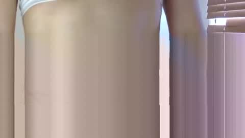 Snapshot of longlegstammy chatting on March 2026 09:19:02 PM Cutenurse91 online show from March 2026 09:19:02 PM