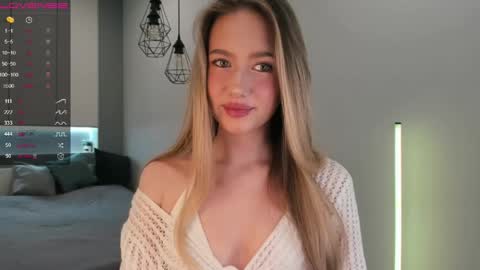 Snapshot of longoriaeva chatting on April 2026 04:15:02 PM Eva online show from April 2026 04:15:02 PM