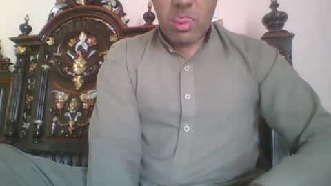 Lleida-man online show from March 2025 06:46:02 AM