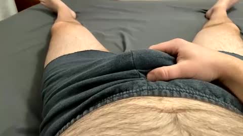 Snapshot of longwood2323 chatting on February 2025 05:45:02 AM Longwood2323 online show from February 2025 05:45:02 AM