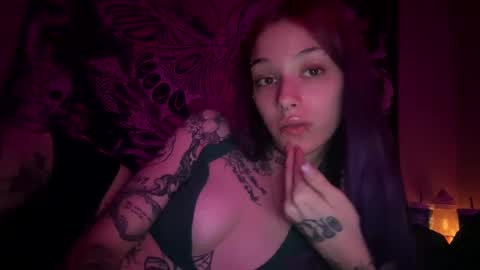 lookingforlona online show from September 2025 03:07:02 AM