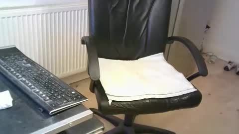 Lookingforx666 online show from October 2025 06:58:02 AM