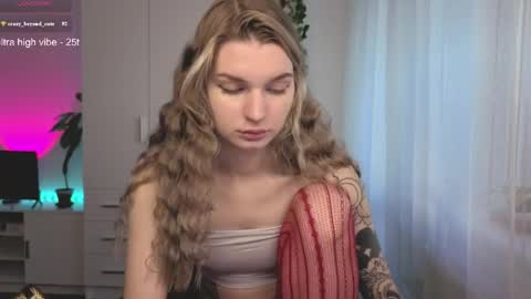Luna online show from May 2026 04:51:01 AM