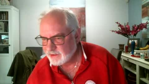 loop102 online show from December 2024 01:42:01 AM