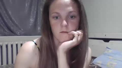 Lora online show from June 2026 09:18:01 PM