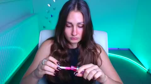 Lora online show from October 2025 05:36:02 AM