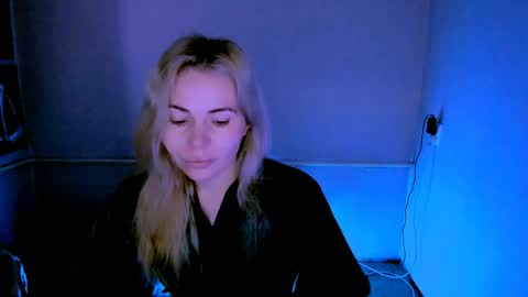 Lora online show from April 2026 02:25:01 AM