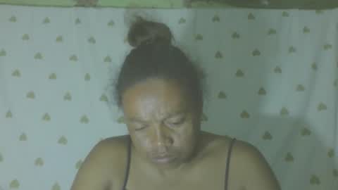 Snapshot of lorahvane chatting on February 2026 02:05:01 AM LorahVane online show from February 2026 02:05:01 AM