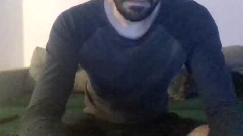 Snapshot of lordv122 chatting on December 2025 09:42:02 PM Benjamin online show from December 2025 09:42:02 PM