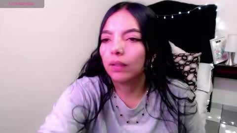 Snapshot of loren_44tits chatting on June 2026 08:22:02 PM Loren online show from June 2026 08:22:02 PM