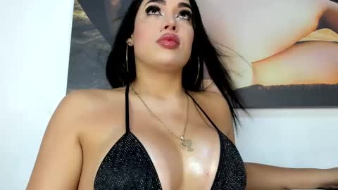 Doll Queen online show from February 2025 10:53:01 AM