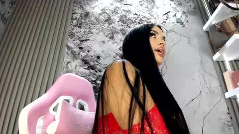 Doll Queen online show from February 2026 06:06:02 PM