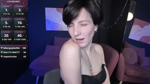 Loren online show from February 2025 05:26:02 PM