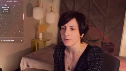 Snapshot of loren_daze chatting on December 2025 07:15:02 AM Loren online show from December 2025 07:15:02 AM