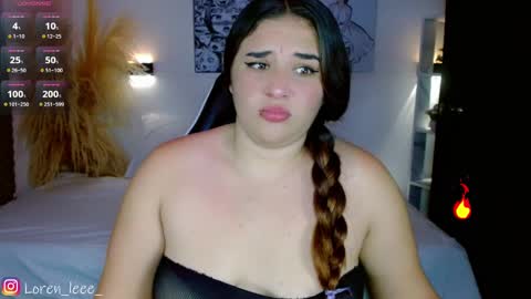 Snapshot of loren_leee chatting on March 2025 09:29:01 PM Loren online show from March 2025 09:29:01 PM