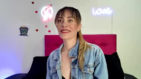 Snapshot of lorena_sweet3 chatting on April 2026 02:01:02 PM lorena_sweet3 online show from April 2026 02:01:02 PM