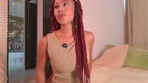Lorena  Loren online show from July 2026 09:20:01 PM
