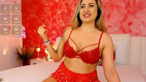 lorenafire online show from July 2026 04:18:01 AM