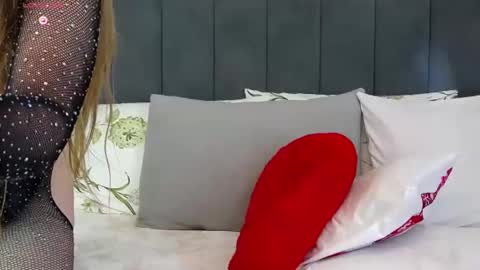 Snapshot of lorenbrice chatting on January 2026 01:27:02 PM lorenbrice online show from January 2026 01:27:02 PM