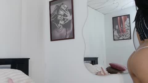 Loretahorny25 online show from July 2026 01:50:01 PM