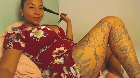 Snapshot of loretta_ chatting on January 2025 03:51:02 AM Loretta Gmez online show from January 2025 03:51:02 AM